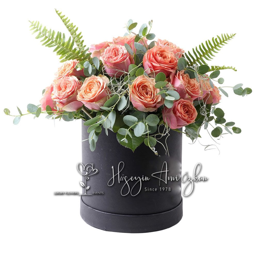 Kahala Roses Box
