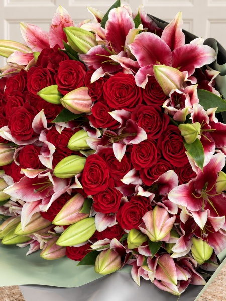 Bordo Gül Ve Pembe Lilyum Buketi
